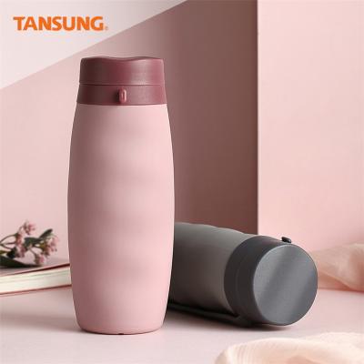 China Viable Collapsible Sports Water Bottle Portable Collapsible Silicone Collapsible Water Bottle for sale