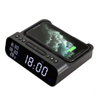 China Electronic Video Game Player Bell Temperature 3 In 1 Fast Qi Customs Lead Charging Digital Smart Phone Alarm Clock 15W Wireless Charger for sale