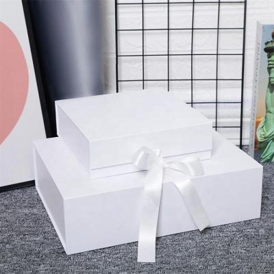 China Original Factory Recycled Materials For Box Packaging For Magnetic Paper Foldable Gift Box for sale