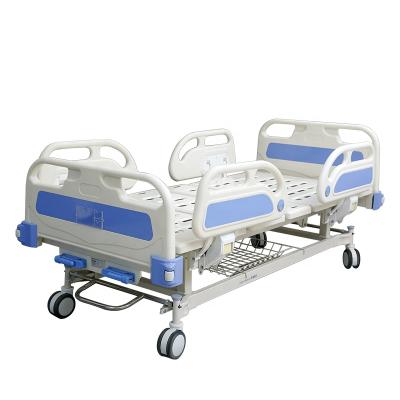 China Crank Metal Hospital Furniture ABS Headboard 2 Manual Elder Care Bed For Hospital Ward for sale