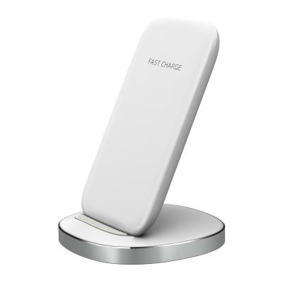 China Custom Mobile Phone 2021 Logo 15W Qi Fast Wireless Charger Stand For iPhone 12/6/7/8/X XS Max for sale