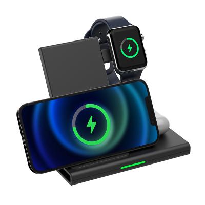 China Foldable 3 in 1 Wireless Charger QI 15W Fast Charging 3 in 1 Foldable Wireless Charger Dock Charging Station for Apple for sale