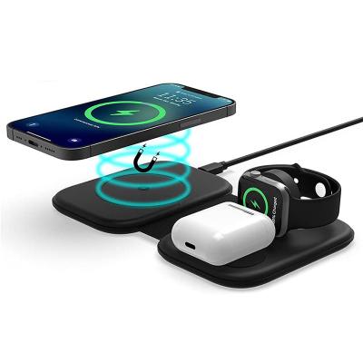 China Magnetic Foldable Portable Wireless Charger 3 in 15w Qi Fast Charging Foldable Magnetic 3 in 1 Wireless Charger Protection for sale