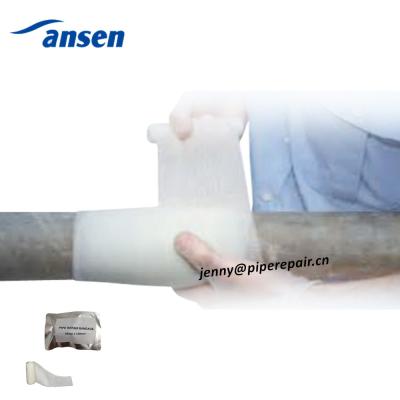 China Strong Water Activated Fiberglass Pipe Repair Bandage Easy Operation for sale