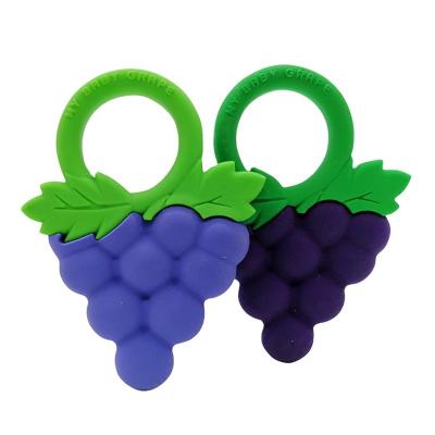 China Toy Amazon Hot Selling Silicone Food Grade Fruit Shape Strawberry Grapes Soft Silicon Teether for sale