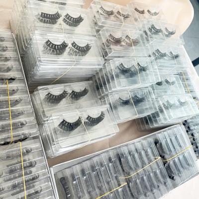 China Custom Private Label Crisscross Mink Eyelashes from Logo Eyelash Packaging Box 3D Mink Lashes Vendor Wholesale Package for sale