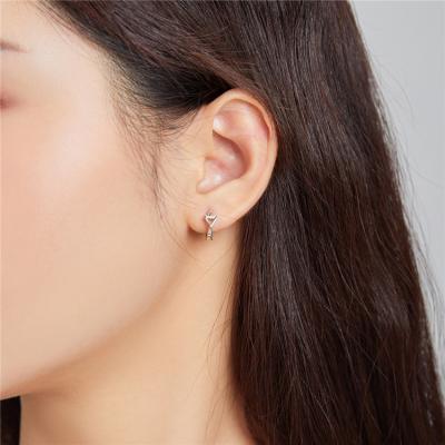 China Qings FASHION Newcomers 925 Sterling Silver Tiny Stud Circle Earrings for sale