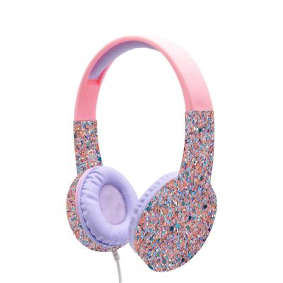 China Promotional Sale Kids Decoration Music Game Comfortable Wearing Shining Headphones Wired Earphones for sale