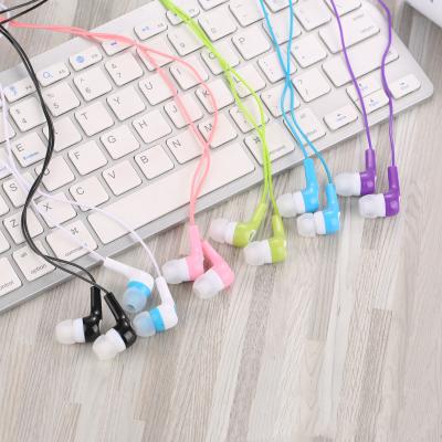 China Wholesale Fashionable Cheap Disposable Universal Small Color Wired In-Ear Comfortable Wearing Earphone for sale