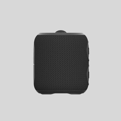 China 6W Lightweight Bluetooth Speaker With 10 Hour Playtime And Fabric Exterior for sale