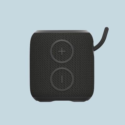 China Alto-falante Bluetooth de tecido portátil sem fio com bateria recarregável à venda