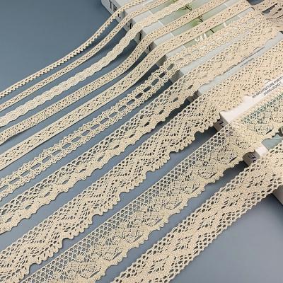 China Viable Wholesale Embroidered Flower Lace Fabric White Lace Ribbon Sewing Lace for sale