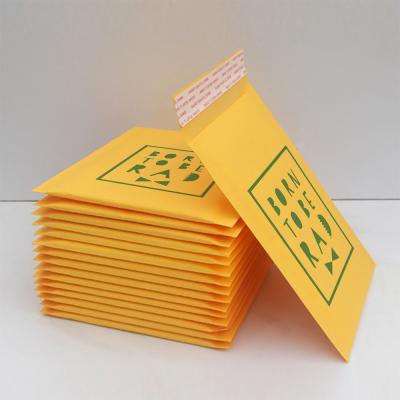 China Recyclable Custom Padded Envelopes Waterproof Metallic Bubble Mailer for sale