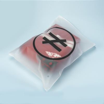 China Wholesale Custom Frosted Moisture Proof Zipper Plastic Bags For Clothes Packaging With Your Logo for sale