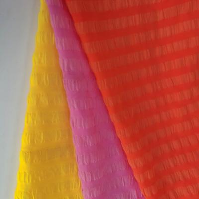 Cina DXX Fashion Design Fabric 100% polyester fabric Cationic Bubble Crepe Check Fabric For Shirt Dresses in vendita