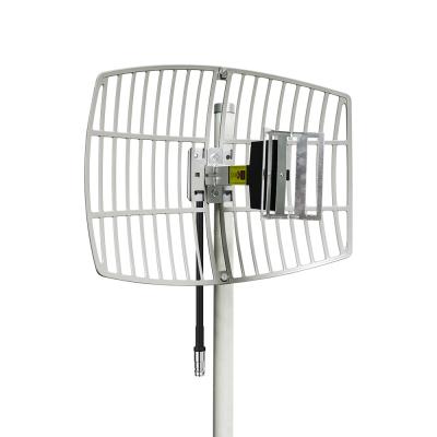 China 50W White Waterproof SMA Connector WiFi Tower Telecommunication Parabolic Dish Grid Communication Antennas for sale