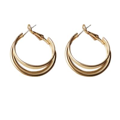 China Sandro Circle Women Gold Earrings Female Popular Fashionable Brand Circles White Ear Jewelry For Girls for sale