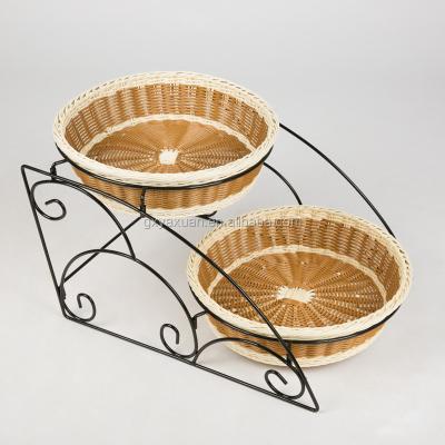 China Fruit Bread Basket Tray Storage Basket Willow Woven Disposable Round Shallow Natural Wicker Serving Basket for sale