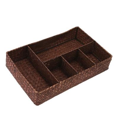 China Used for bread/fruit/vegetable/snack storage desktop sea grass woven storage baskets with separate space for better organization for sale