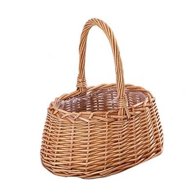 China 100% Sustainable Natural and Handwoven Small Wicker Basket for Gifts and Flower for sale