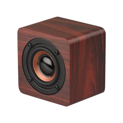 China Hot Sale Q1 Wireless Portable Mini Wooden High Fidelity Stereo Speaker 3W Hands Free Column Radio Speaker With Radio AUX. by TF FM for sale