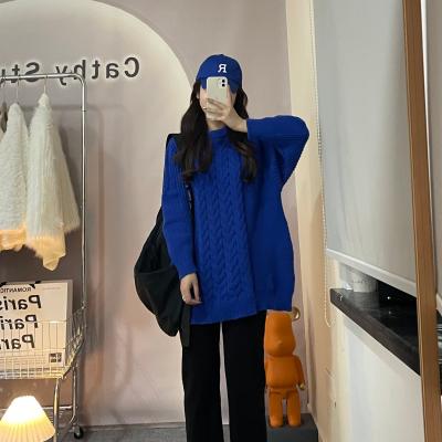 China Wholesale Price Breathable Hot Sales Factory Klein Twist Blue Lazy Sweater for sale