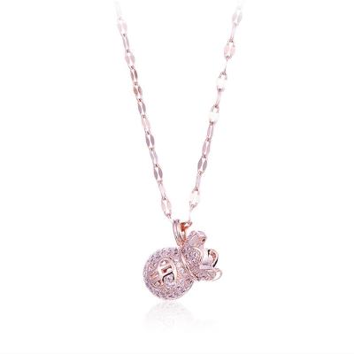 China TRENDY Stock Selling Rose Gold Stainless Steel Hollow Bag Chain Fashion Retro Clavicle Pendant Necklace For Women Jewelry 2021 for sale