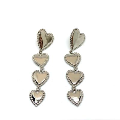 China Cute European and American metal love tassel earrings 2021 new style high-end taste niche sweet French earrings for sale