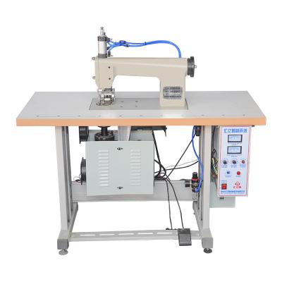 China Hotels Operating Quilting Machine For Surgical Gown Ultrasonic Sewing Machines for sale