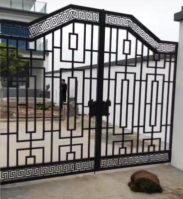 China Simple Ornamental Geometric OUYA Wrought Iron Garden Fences for sale