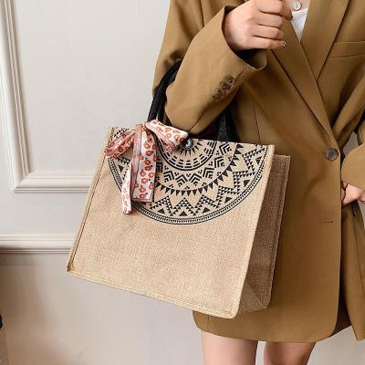 China Fashion New Eco Friendly Fashionable Printing Beach Tote Bag Jute Bag Shopping Jute Custom Tote Bag for sale