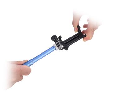 China High sensitive buttons Wireless Monopod Selfie Stick 100 hours for sale