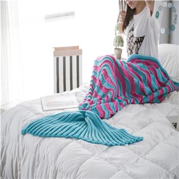 China BLMRY Wearable Acrylic Raw Knit Fabric Mermaid Tail Blanket Knitted To Throw Blanket Modern Knitted Blanket for sale