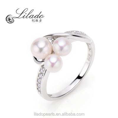 China Romantic Lilado 925 Sterling Silver Ring With Freshwater Pearl for sale