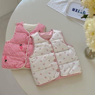 China Hot Spring Autumn Winter Children's Breathable Toddler Printed Wear Reversible Outer Warm Padded Down Vest Baby Kids Vest for sale