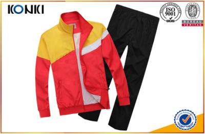 China Uniformes de los deportes y ropa de deportes de encargo atléticos de la escuela secundaria de la ropa en venta