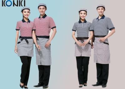 Chine Uniformes de personnel de restaurant de douille de short de T-shirt de rayure pour les hommes et des femmes à vendre