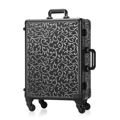 China Makeup Case with Lighted Mirror Keyson Beauty Box Expandable Trays Travel Organizer Cosmetic Case Makeup Artist Train Case with Lights for sale