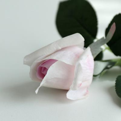 China Wedding Flower Arrangements Single Handle Rose Home Decoration Fake Flower Wholesale Imitation Moisture Rose for sale