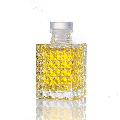 China For Aromatherapy Bottle Free Sample Wholesale Mini Fragrance Bottle Glass Empty Aromatherapy Bottle for sale