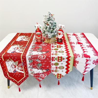 China Manufacturer Christmas Table Runner Table Runner Restaurant Table Decoration Viable Christmas Printed Place Mat for sale