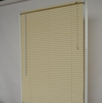 China Modern High Sales Price Cheap Venetian Window Curtain PVC Blinds For Home Decor for sale