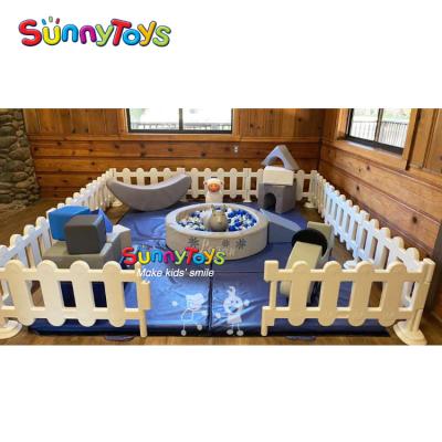 China Children play high quality eqipment play center kindergarten children playground cheapest playground fence for sale