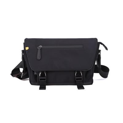 China Wholesale Latest Fashion Fasion Cross - Casual Body Bag Sling Sports Shoulder Black Messenger Bags For Men for sale