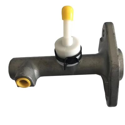 China Hydraulic Brake System Clutch Master Cylinder Assy 8-98097694-0 For Isuzu NPR NQR71 Engine 4HG1 4HF1 for sale