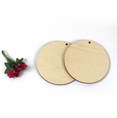 China Promotional Gift 2022 Wooden Pendant Accessories Custom Engrave Logo Wood Keychain for sale