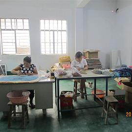 Verified China supplier - Huizhou Huiyang Zhenlong Shiny Gemstone Handicraft Processing Factory