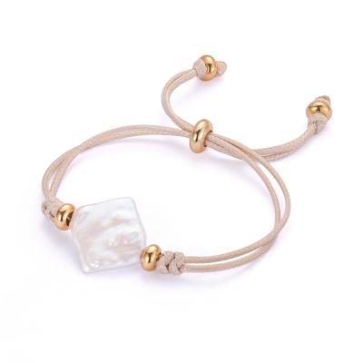 China FASHIONABLE Gold Plated Accessories Shell Charm Bracelet Adjustable Jewelry Women Bead Stone Natural Leather Bracelet for sale