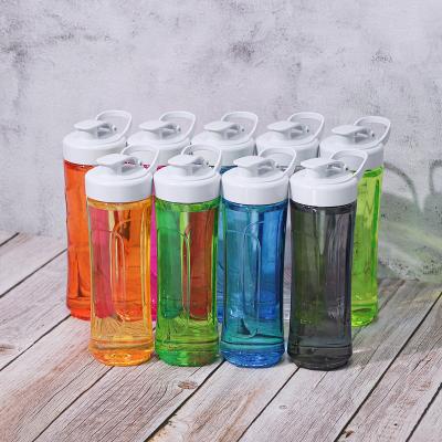 China Viable Custom Straw Strainer Filter Gym Sports Plastic Free Motivational Water Bottle 500ml 1L 32oz 32oz BPA Tritan With Time Marker for sale