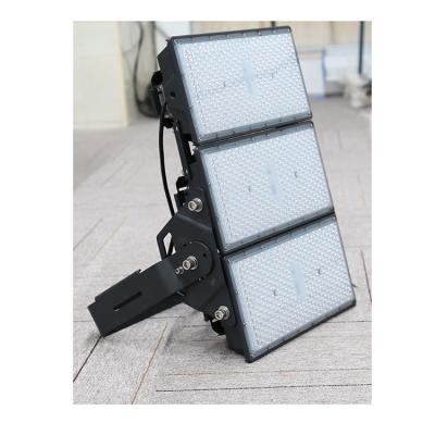 China Sports Stadiums High Efficiency 150Lm/W 15deg, 25deg, 60 Degree Adjustable Led Flood Light 600W 400W 200W Led Stadium Flood Light for sale